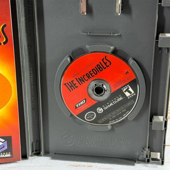 The Incredibles Nintendo GameCube Action Adventure Game Complete - Picture 3 of 4
